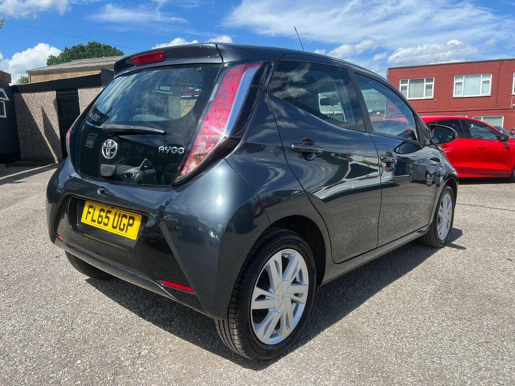 Toyota Aygo 1.0 Vvt-i X-pression X-wave Euro 5 Euro 5 Grey #4