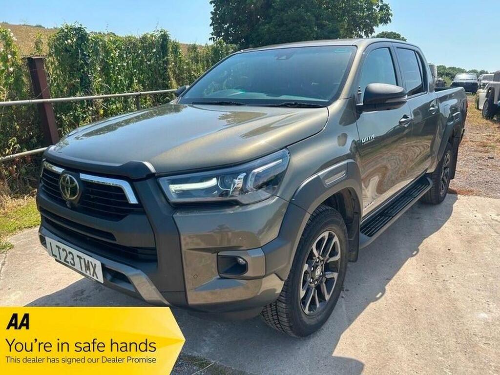 Toyota HILUX Pickup 2.8 D-4d Invincible X 4Wd Euro 6 Ss Brown