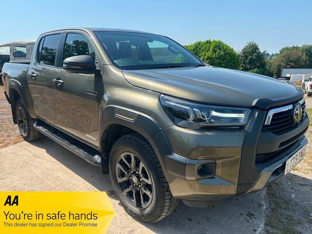 Toyota HILUX Pickup 2.8 D-4d Invincible X 4Wd Euro 6 Ss LT23TMX Brown #3