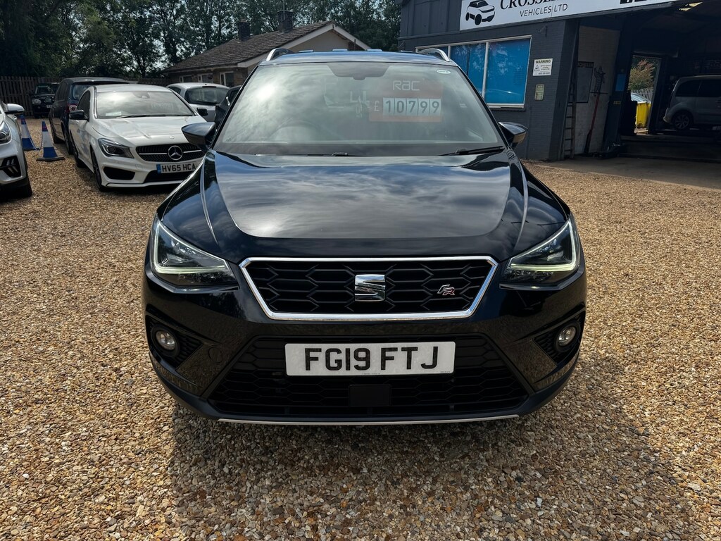 Seat Arona 1.0 Tsi 115 Fr Sport Ez Dsg FG19FTJ Black #2