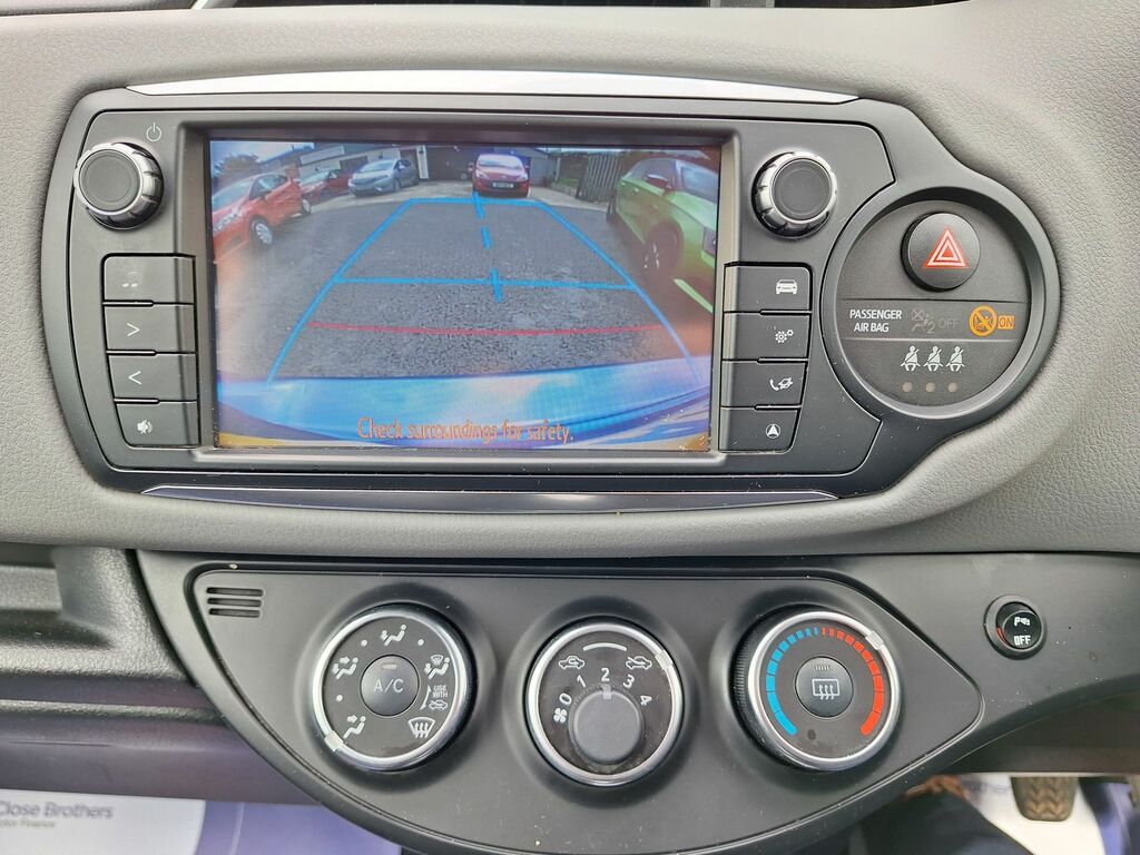 Toyota Yaris 1.33 Dual Vvt-i Icon Hatchback E BA16TBU Blue #4