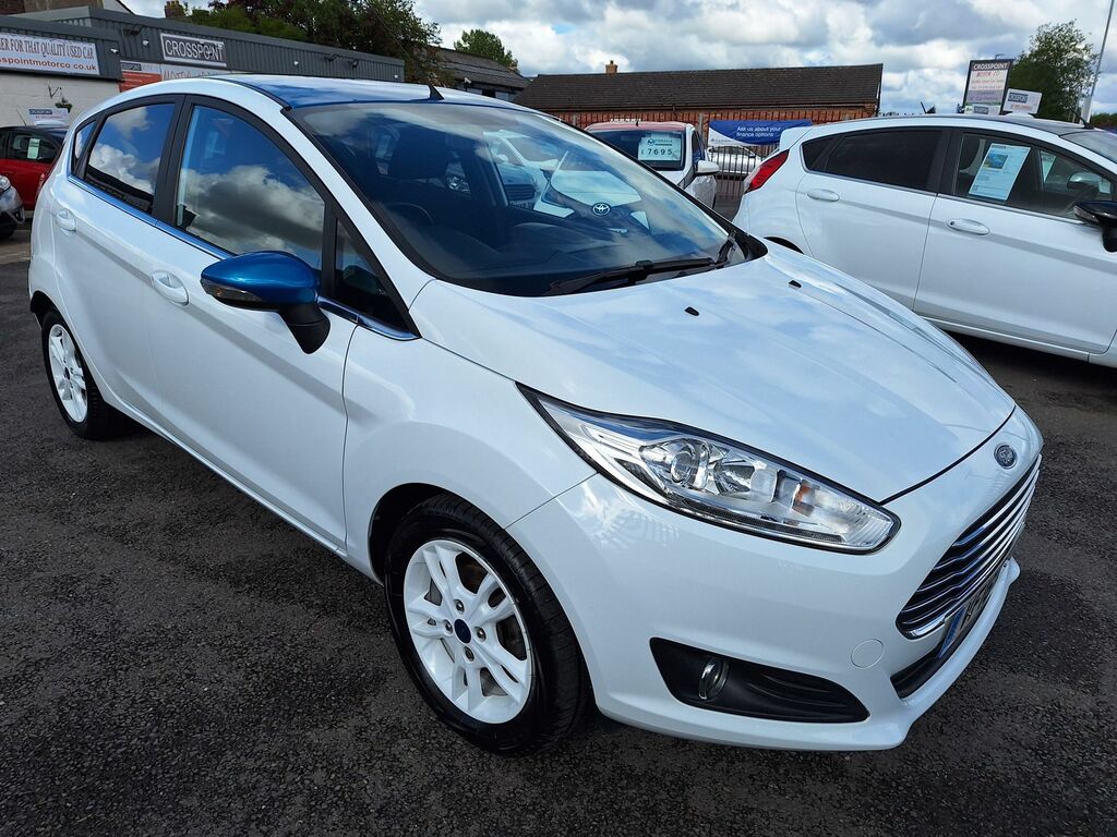 Ford Fiesta 1.25 Zetec White Edition Hatchback Manu VF16GVE White #5