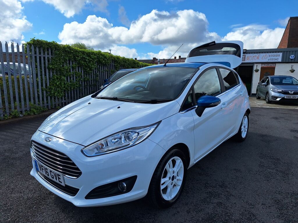 Ford Fiesta 1.25 Zetec White Edition Hatchback Manu VF16GVE White #3