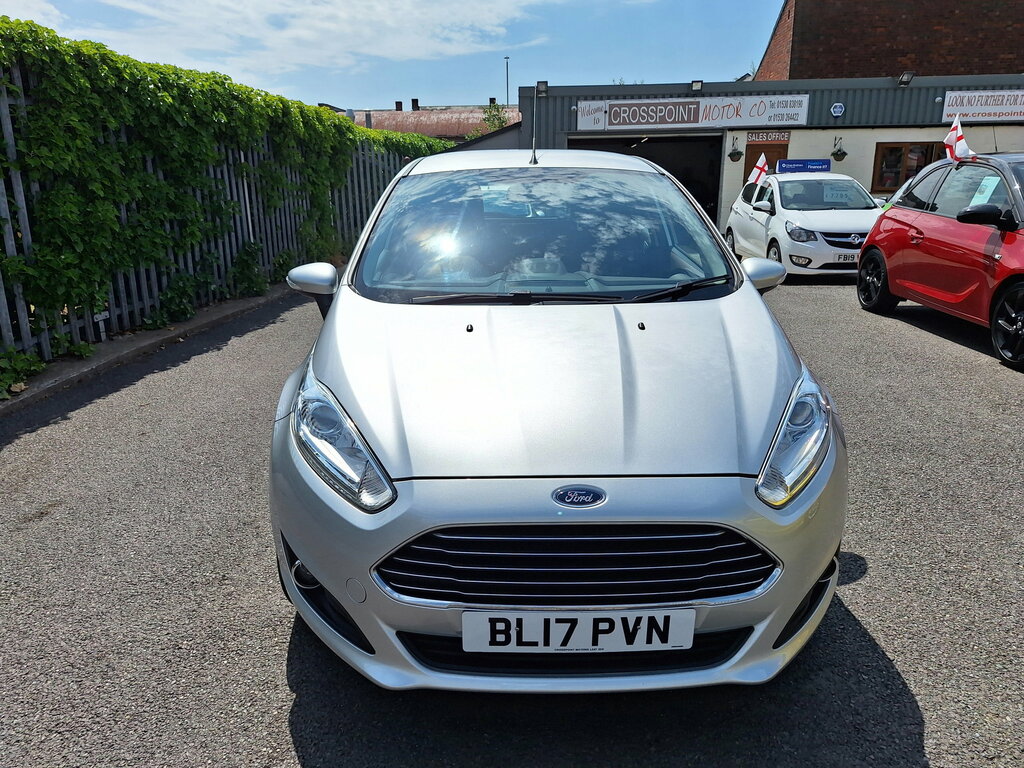 Ford Fiesta 1.25 Zetec Hatchback Euro 6 82 BL17PVN Silver #2