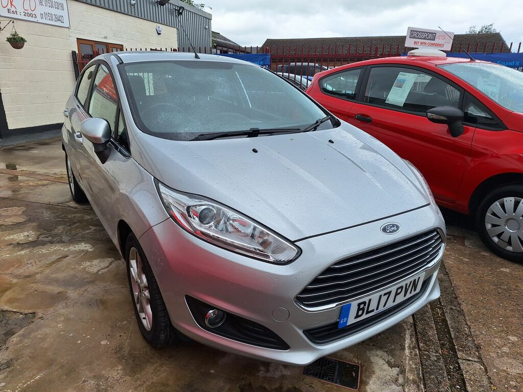 Ford Fiesta 1.25 Zetec Hatchback Euro 6 82 Silver