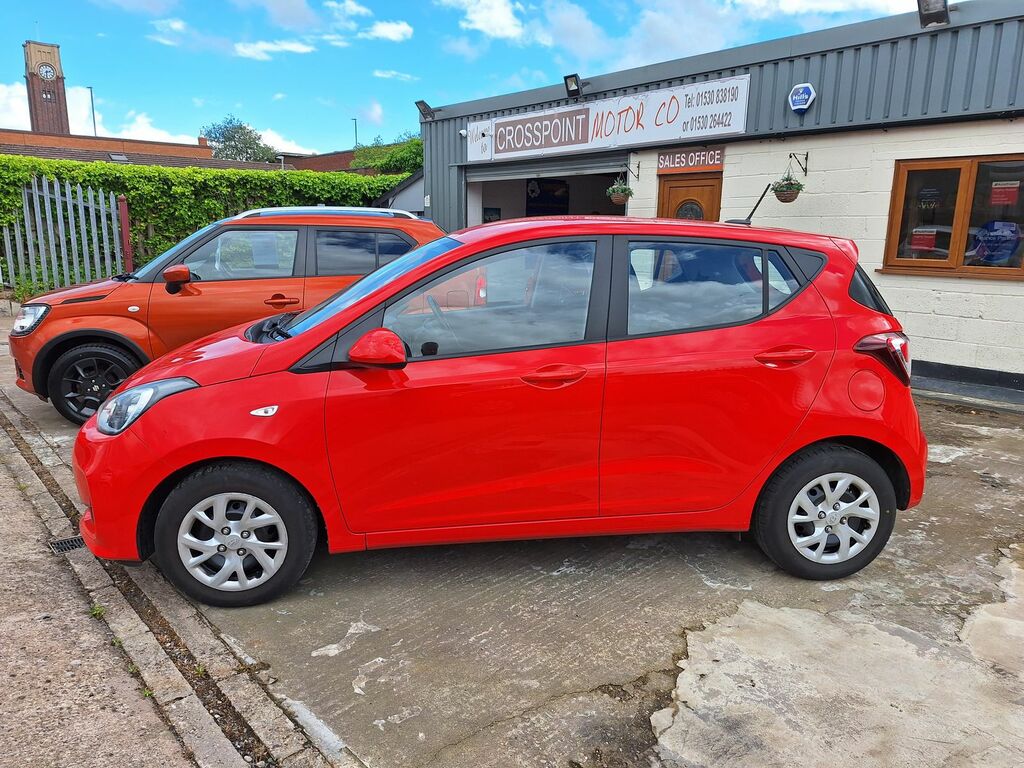 Hyundai I10 1.0 Se Hatchback Euro 6 67 Ps EG19SXP Red #4