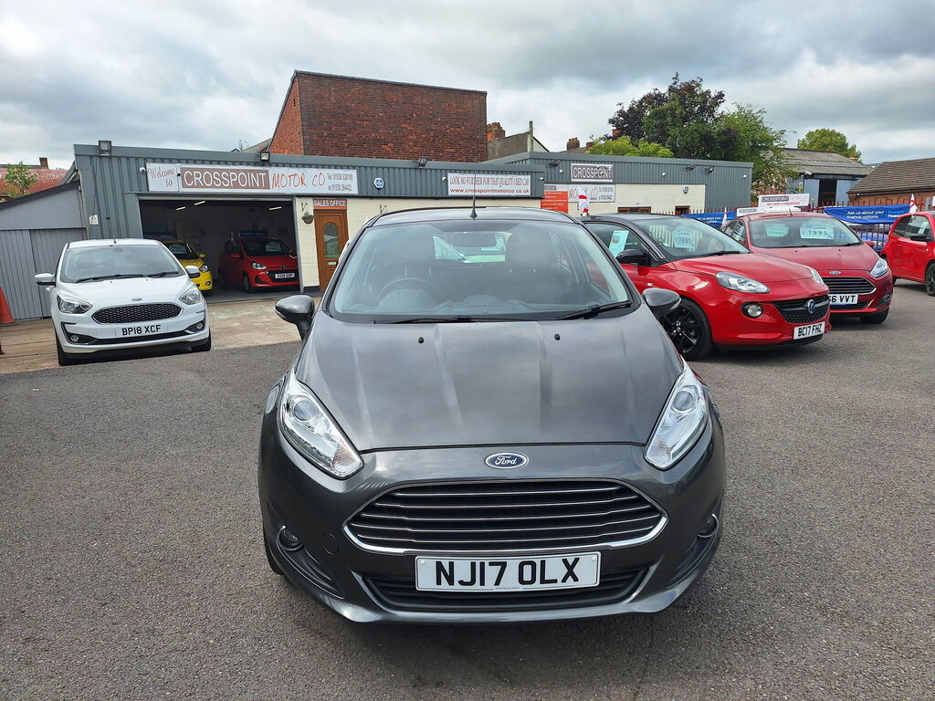 Ford Fiesta 1.25 Zetec Hatchback Euro 6 82 NJ17OLX Grey #2