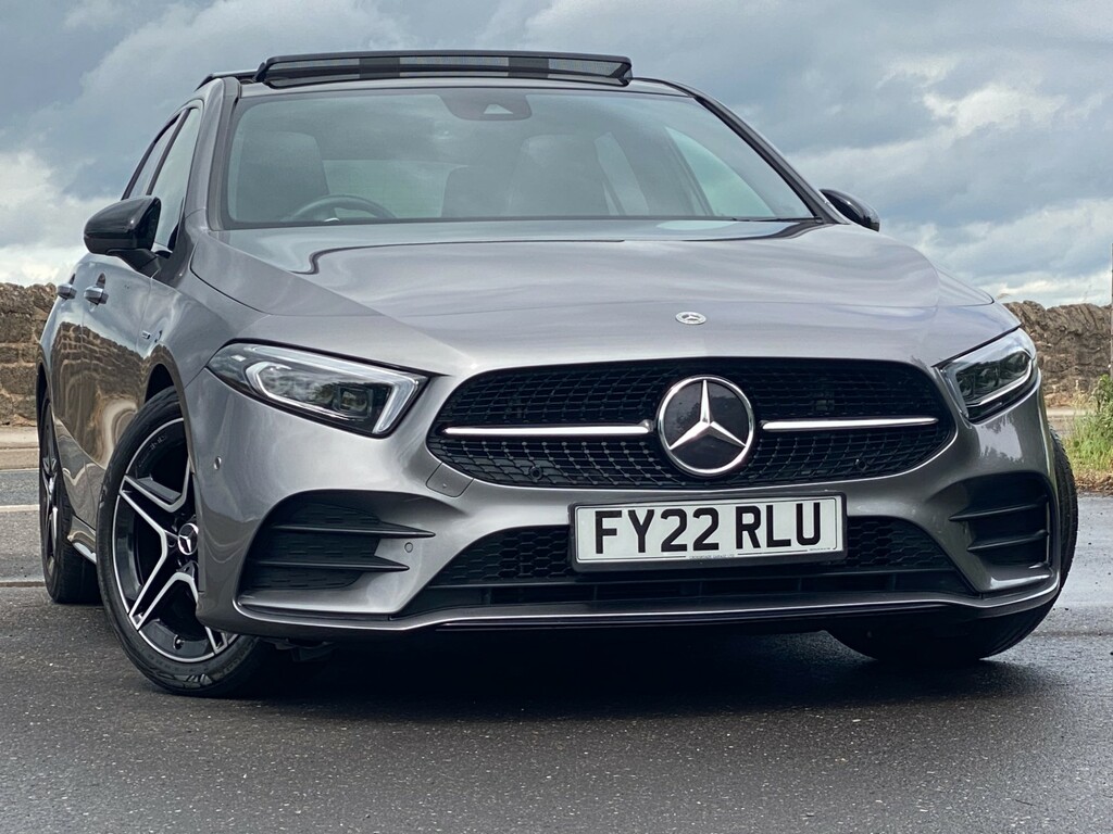 Mercedes-Benz A Class Amg Line Edition Premium Plus - Pan Roof Vi Grey