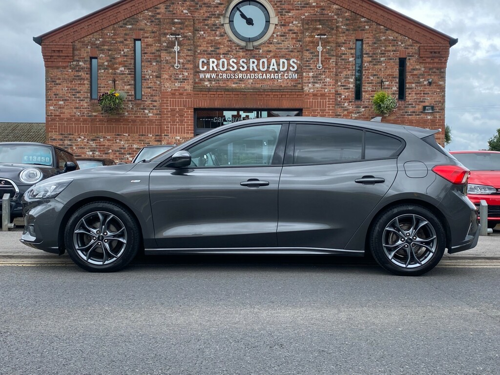 Ford Focus St-line - Apple Carplay Parking Sensors Cruise Grey #2