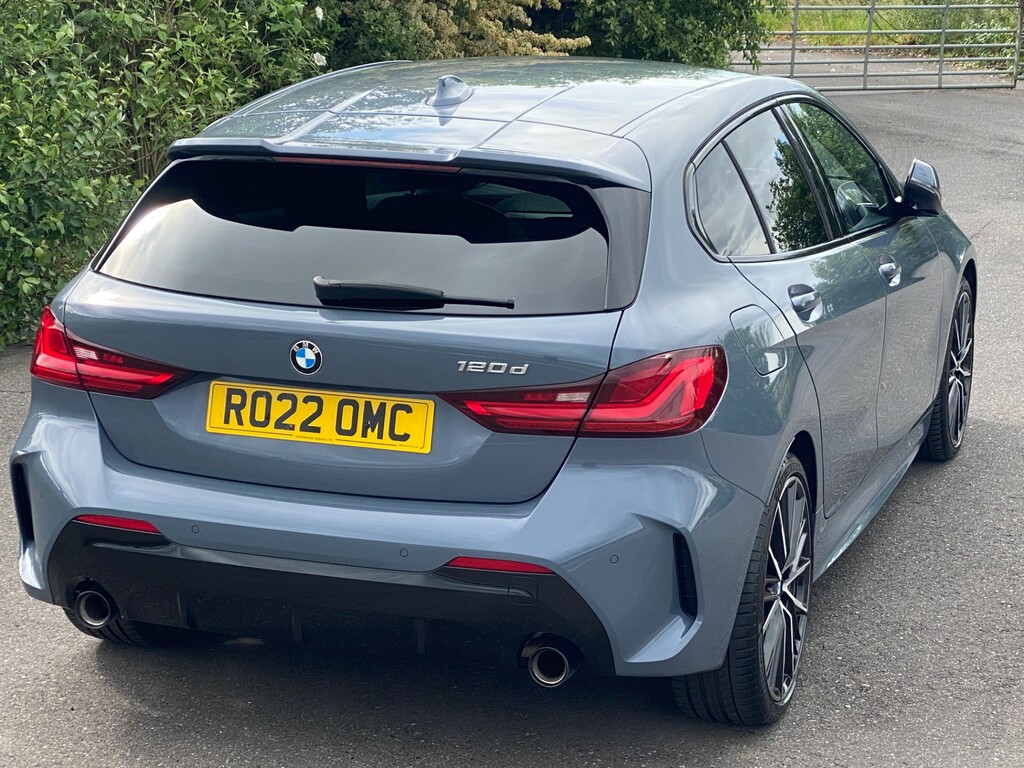 BMW 1 Series 128Ti Step Black #32
