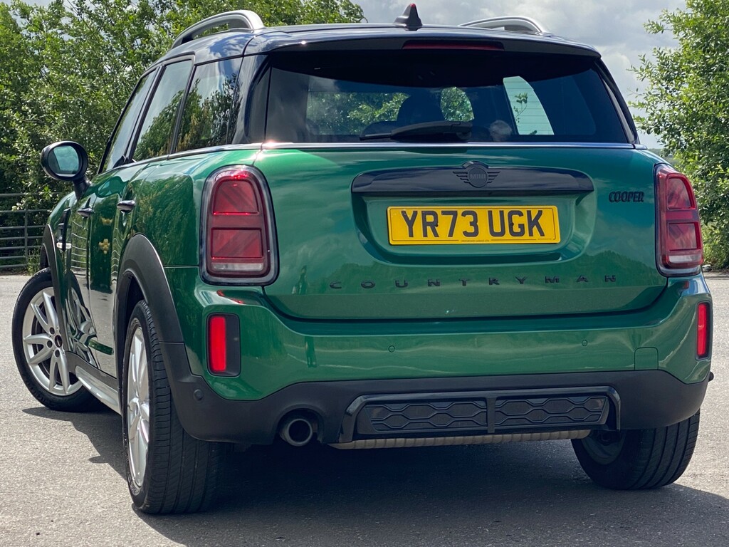 Mini Countryman Hatchback Green #3
