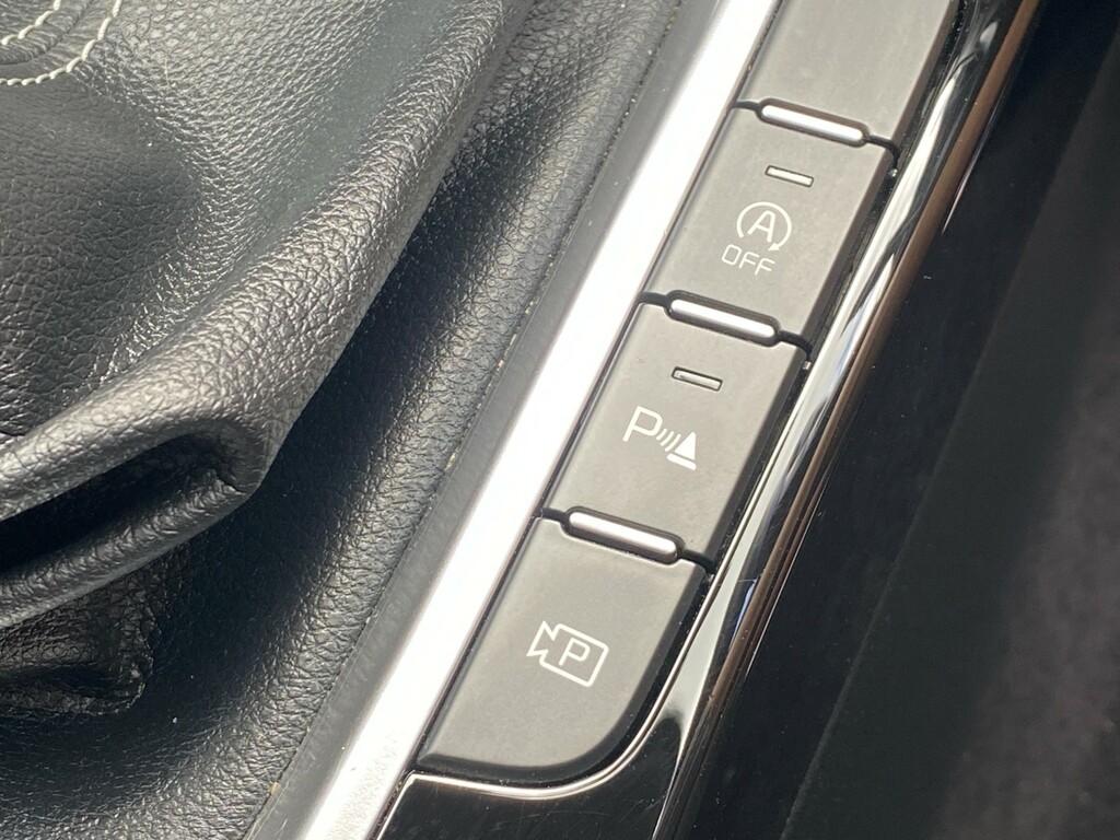 Kia Xceed 1.5T Gdi Isg 3 Red #26