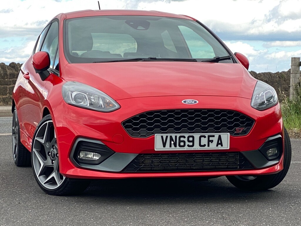Ford Fiesta St-3 - St Performance Pack Bang Olufsen Audio Red