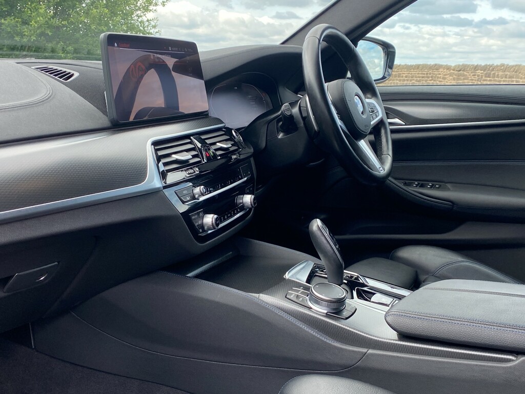 BMW 5 Series 520D M Sport Mhev Black #22
