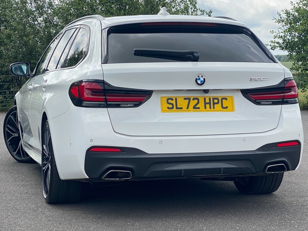 BMW 5 Series M Sport Touring - Virtual Cockpit Rear Came White #3