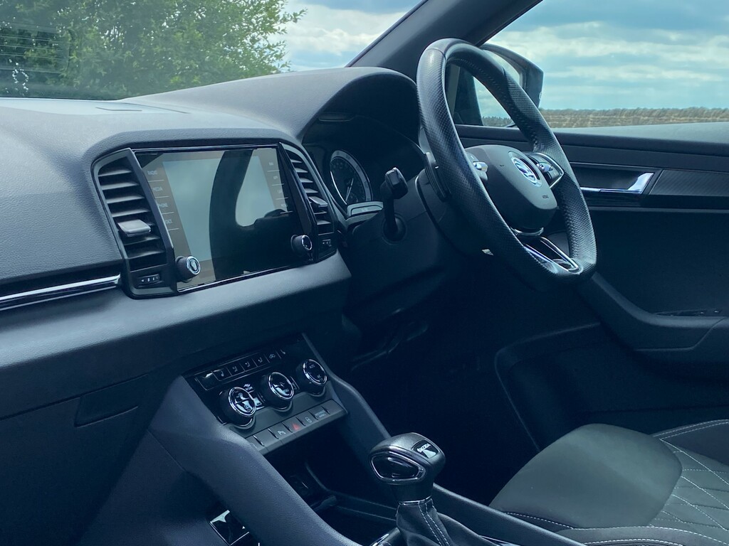 Skoda Karoq Sportline Grey #23