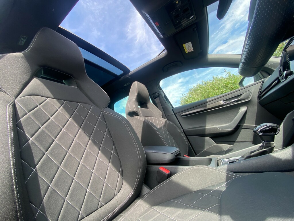 Skoda Karoq Sportline Grey #25