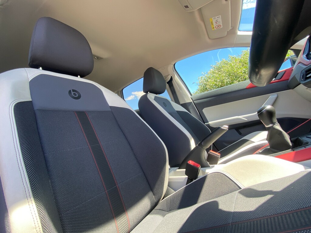 Volkswagen Polo Match Red #22