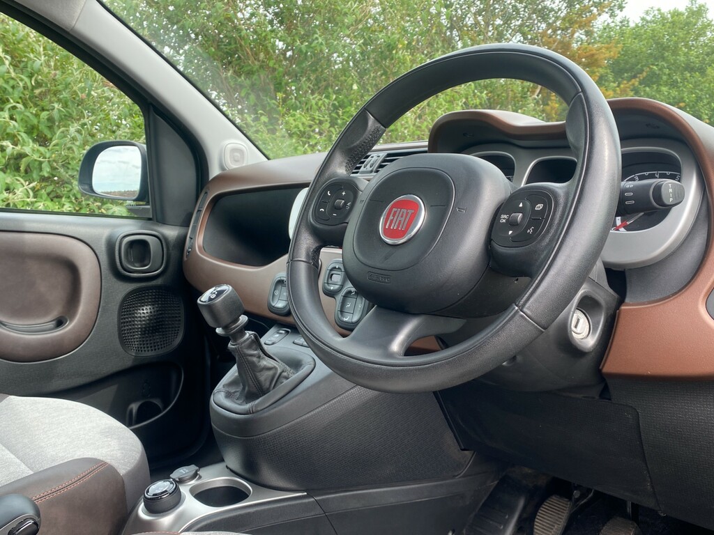 Fiat Panda Twinair Cross 4X4 - 35 Road Tax Heated Seats Green #4