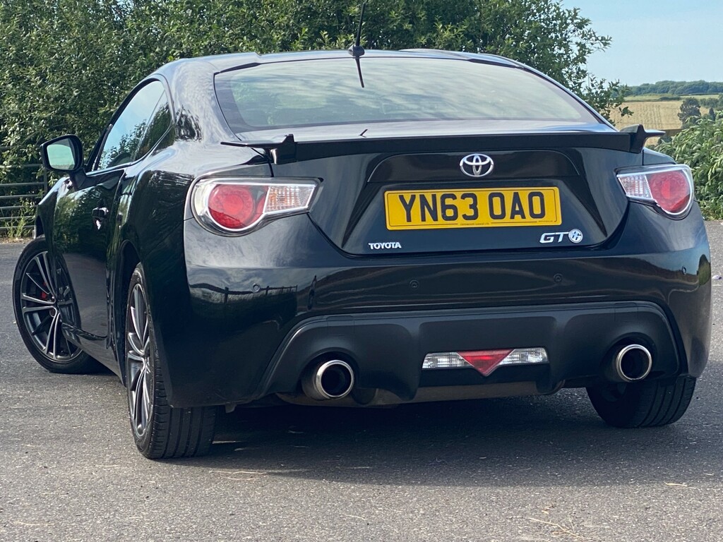 Toyota GT86 Coupe Black #3