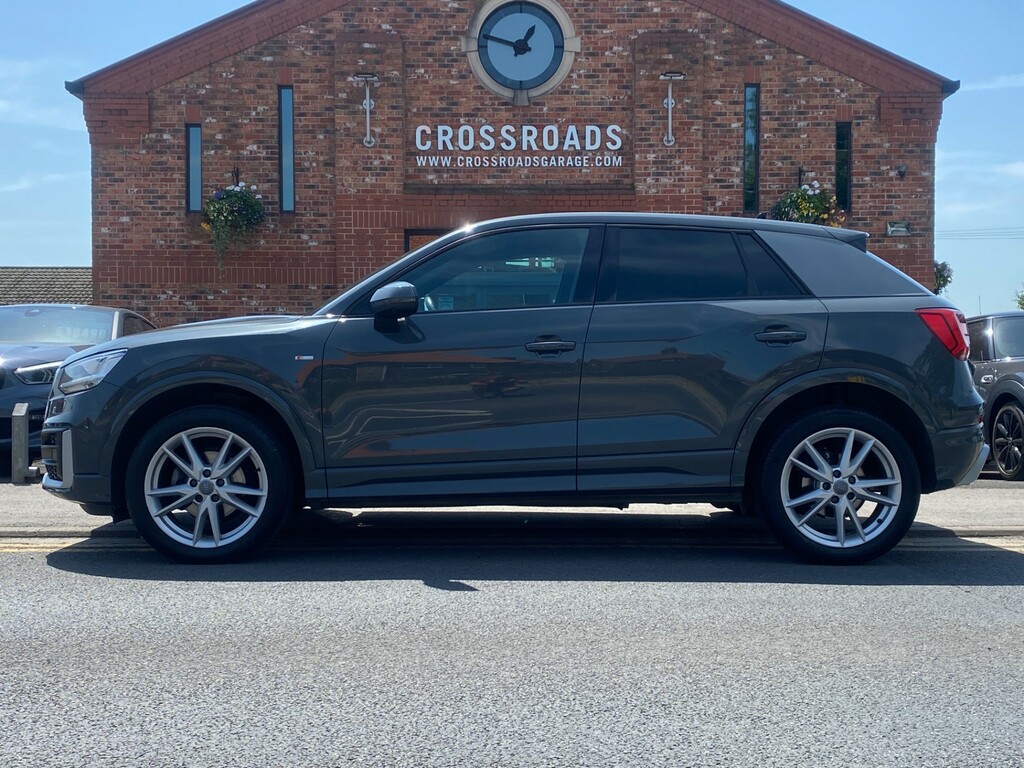 Audi Q2 Tfsi 35 S-line - Apple Carplay Sat Nav Parking Grey #2