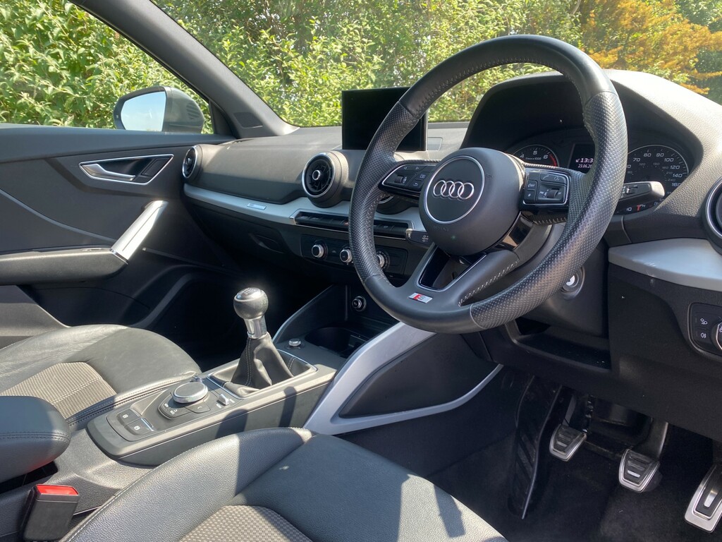 Audi Q2 Tfsi 35 S-line - Apple Carplay Sat Nav Parking Grey #4