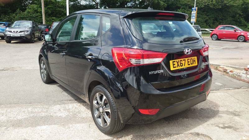 Hyundai Ix20 1.4 Blue Drive Se - 2017 67 Black #3