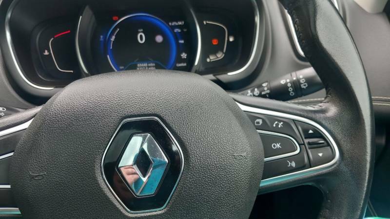 Renault Grand Scenic Dynamique Nav Red #19