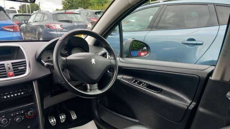 Peugeot 207 1.6 Hdi 92 Allure Grey #4