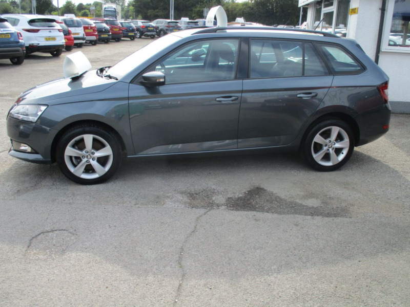 Skoda Fabia 1.0 Tsi Se L Dsg Grey #2