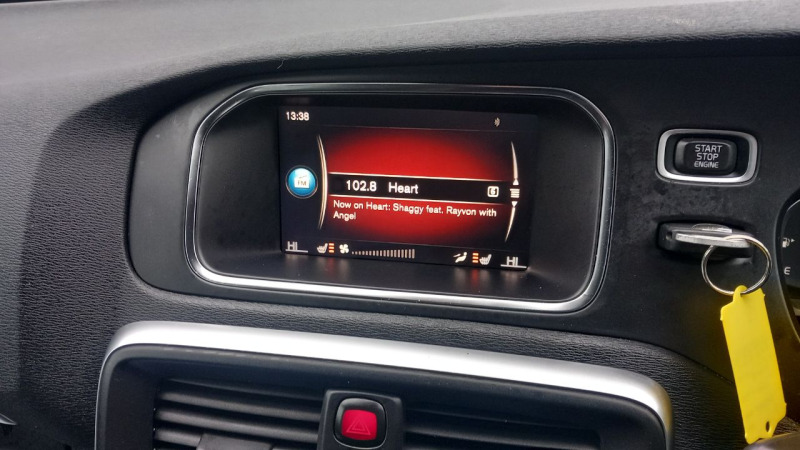 Volvo V40 2.0 D2 Momentum Nav Plus Euro 6 Ss  #13