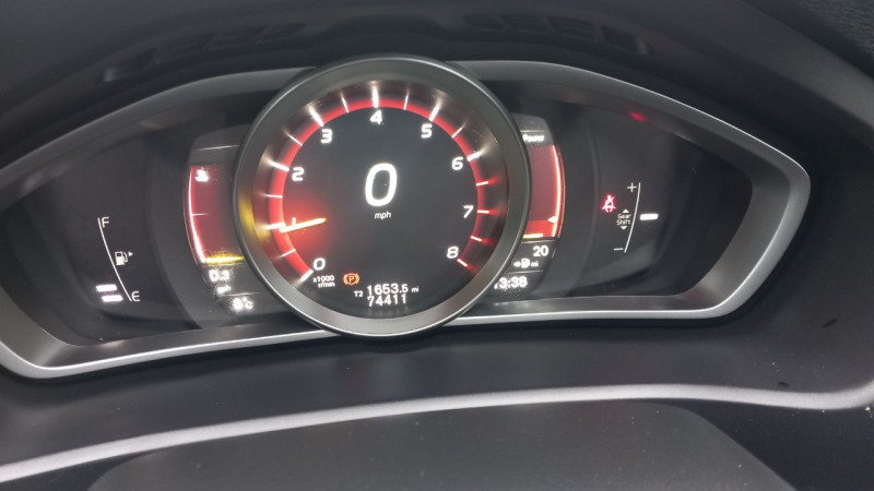Volvo V40 2.0 D2 Momentum Nav Plus Euro 6 Ss  #11