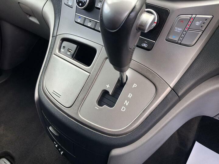 Hyundai I800 2.5 Crdi Se Euro 6 Black #5