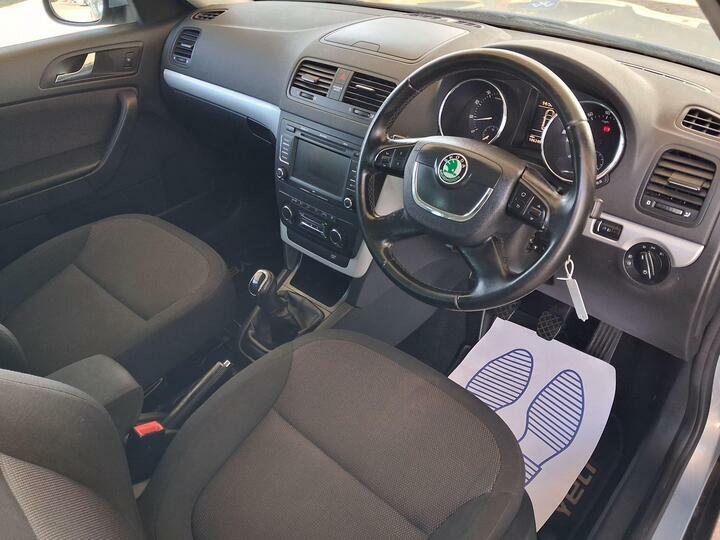 Skoda Yeti Se Plus Grey #8