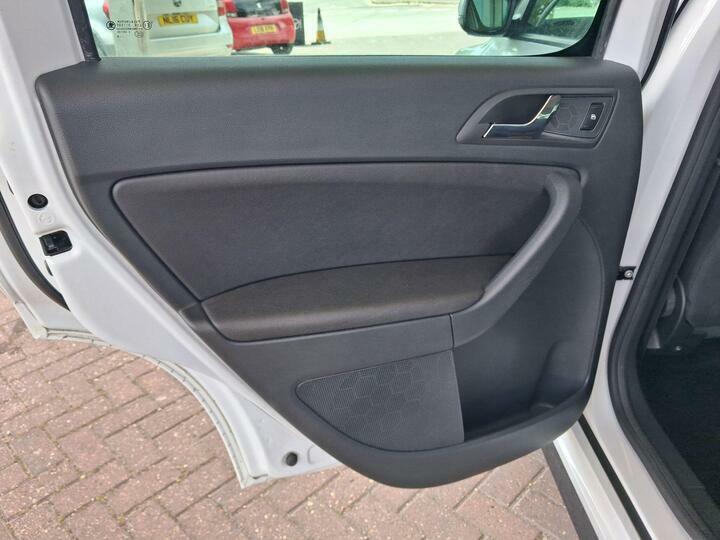 Skoda Yeti Outdoor E-gance Tdic Beige #14