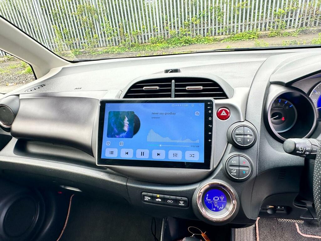Honda Fit Jazz Silver #40
