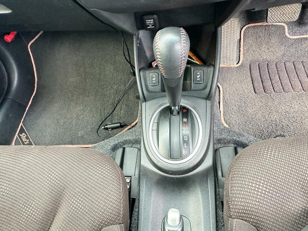 Honda Fit Jazz Silver #23