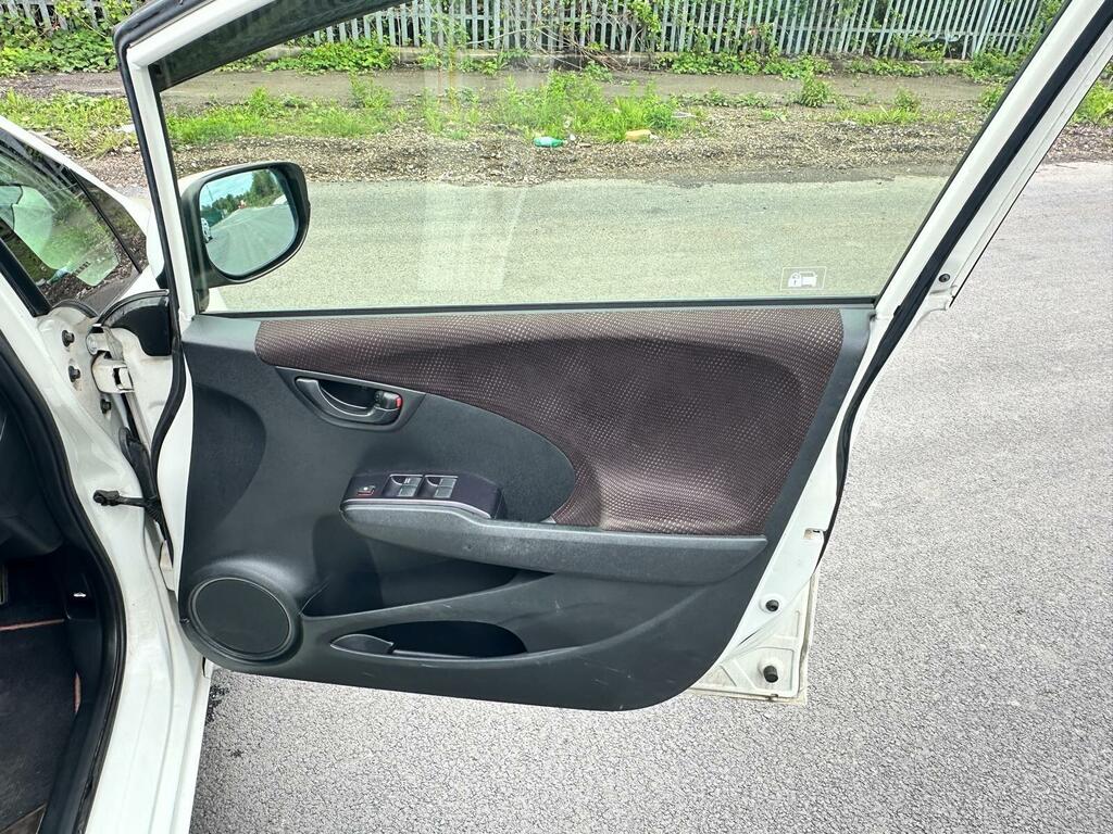 Honda Fit Jazz Silver #38