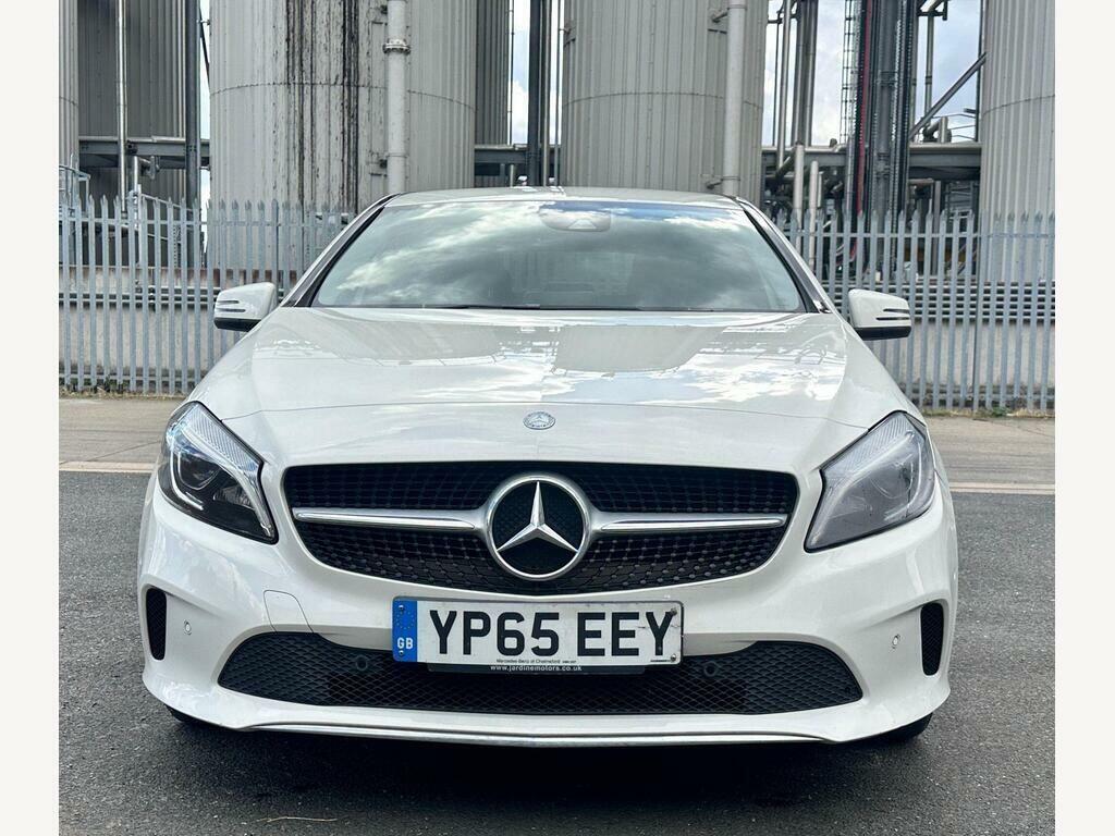 Mercedes-Benz A Class 2.1 A200d Sport Premium 7G-dct Euro 6 Ss YP65EEY White #2