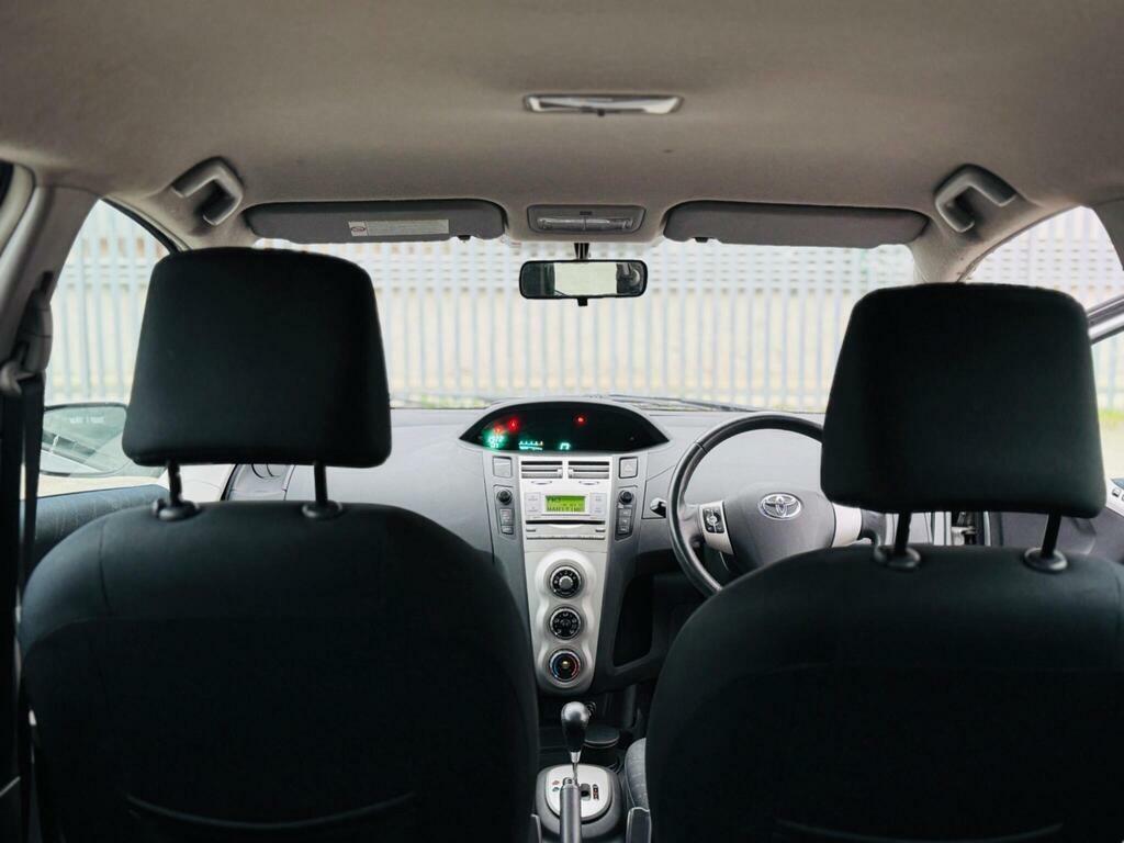 Toyota Yaris 1.3 Sr Multimode Silver #34