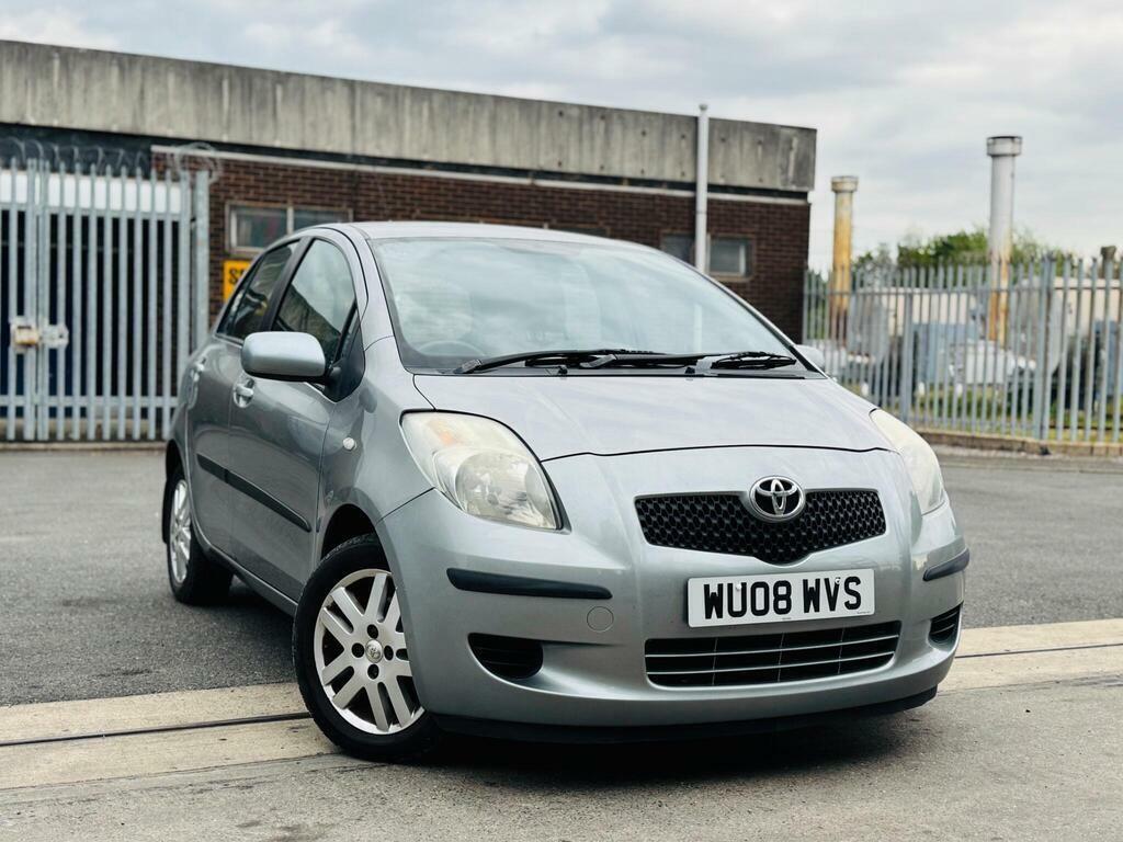 Toyota Yaris 1.3 Sr Multimode Silver #1