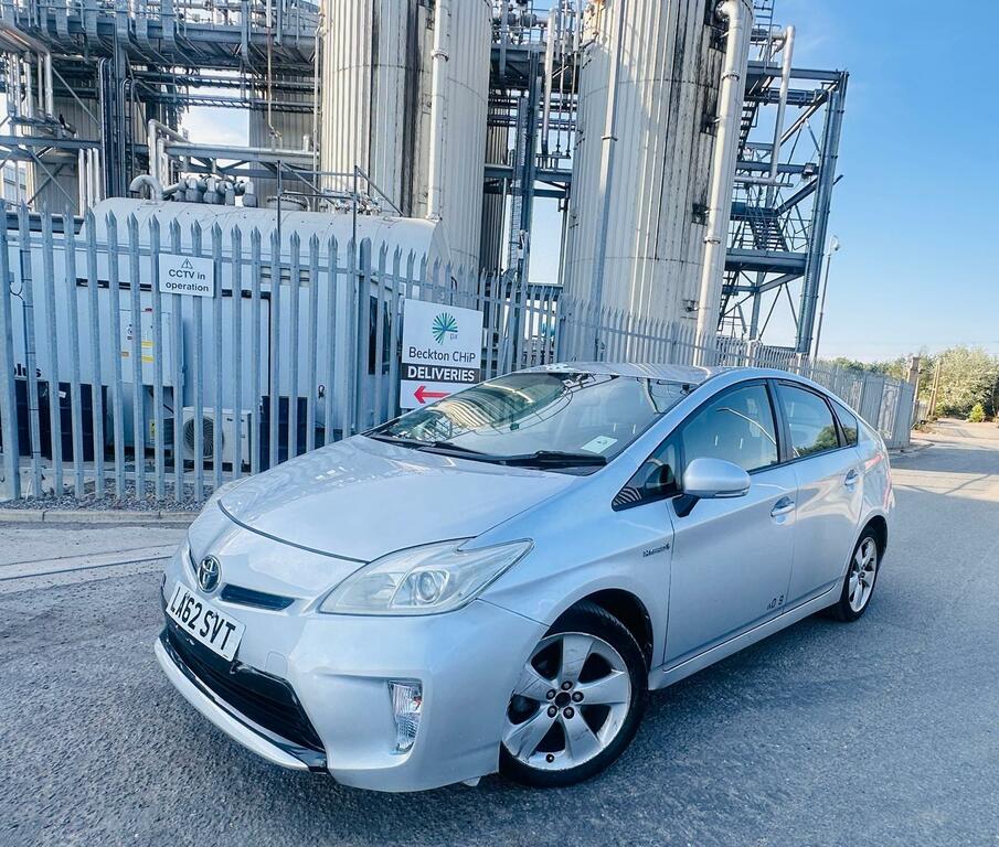 Toyota Prius Plug-in Hybrid Grey #8