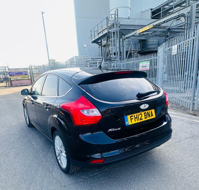 Ford Focus 1.0T Ecoboost Zetec Euro 5 Ss Red #4