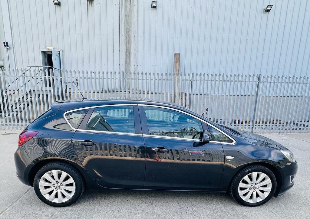 Vauxhall Astra Sri Tourer 1.6 Brown #14