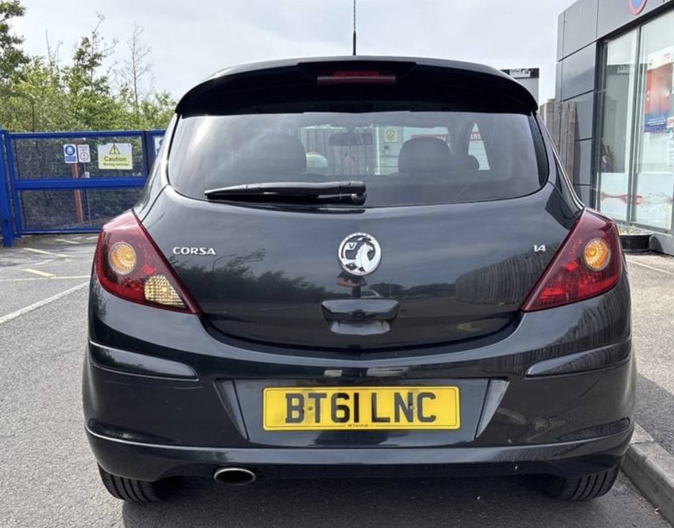 Vauxhall Corsa Vauxhall Corsa 1.4 Sxi 3Dr. Black 20 BT61LNC Black #5