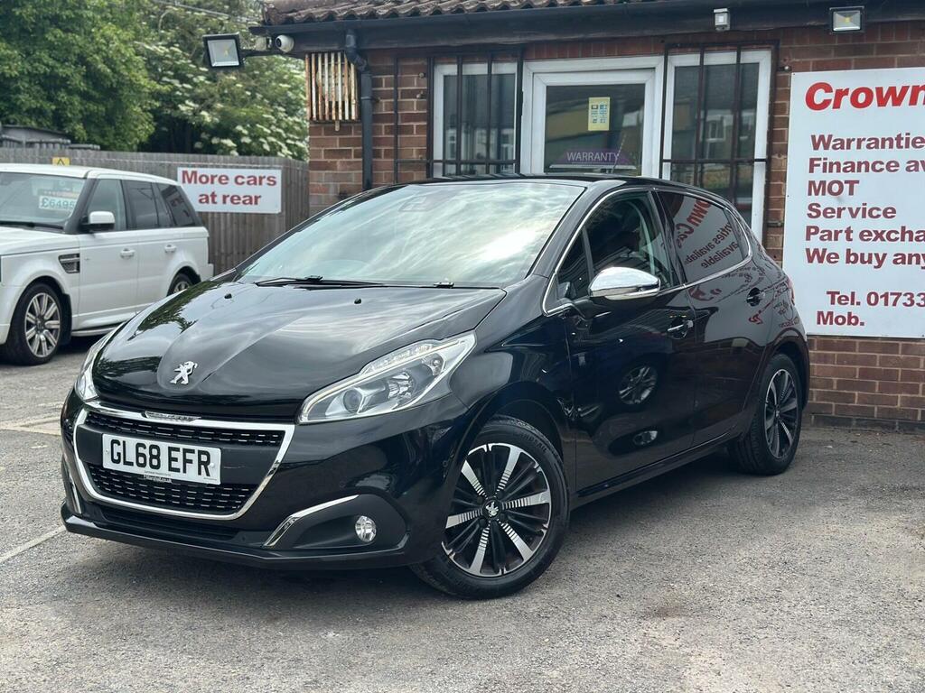 Peugeot 208 1.2 Puretech Tech Edition Euro 6 S S GL68EFR Black #2