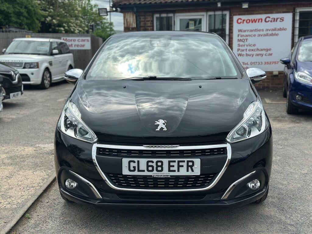 Peugeot 208 1.2 Puretech Tech Edition Euro 6 S S GL68EFR Black #3