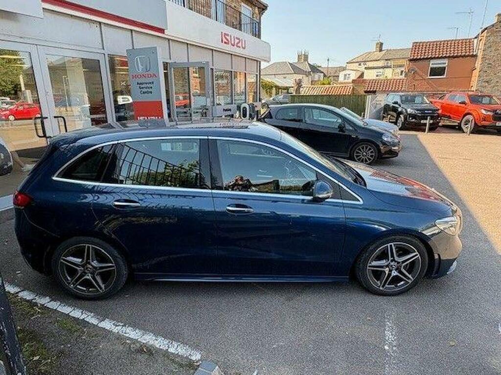 Mercedes-Benz B Class B200d Sport Premium Blue #11