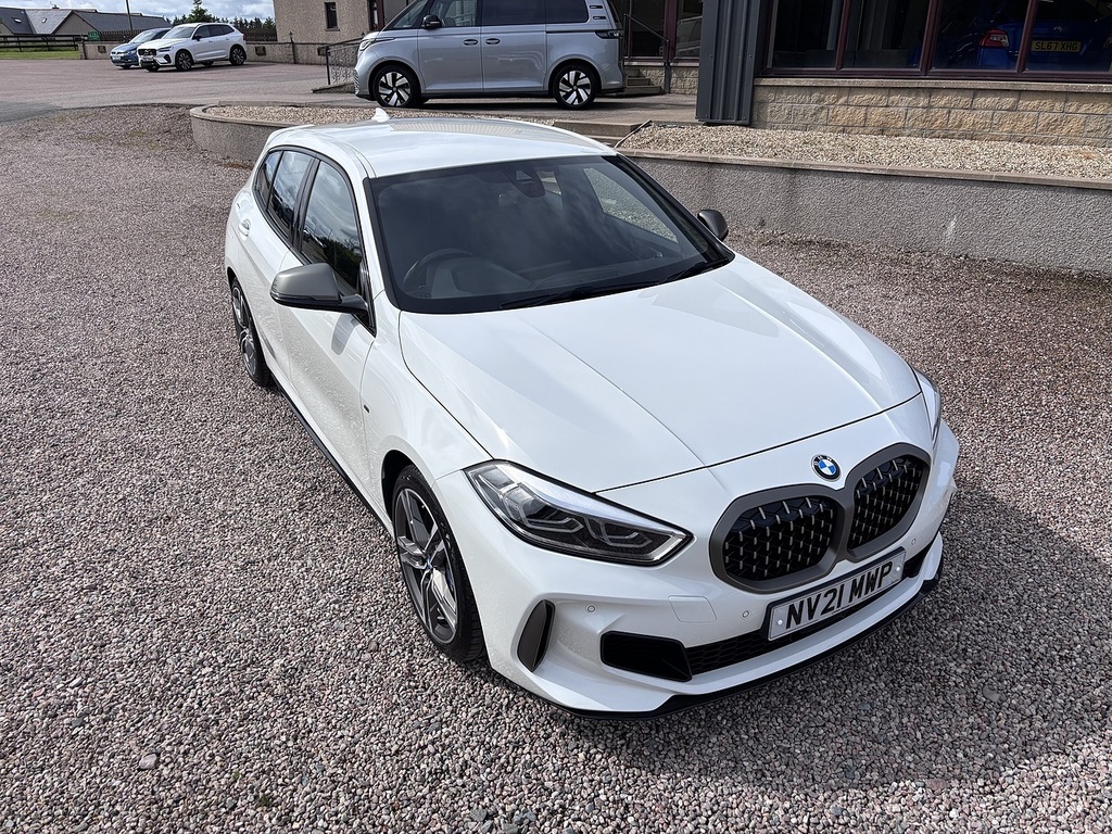 BMW 1 Series Hatchback NV21MWP White #2