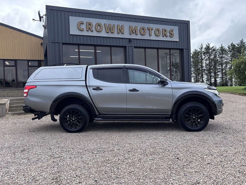 Mitsubishi L200 Pickup YN19SLF Grey #3